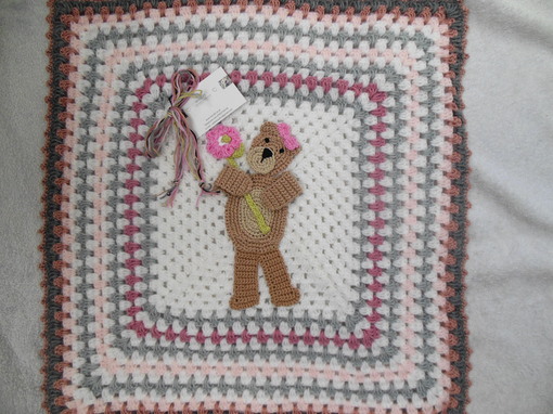 crochet-baby-blanket-with-teddy-bear